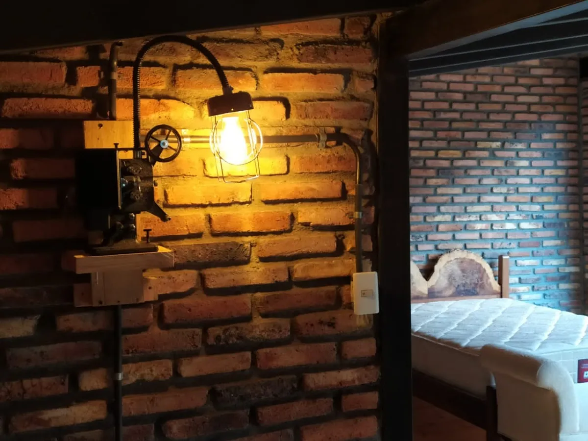 Lighting details